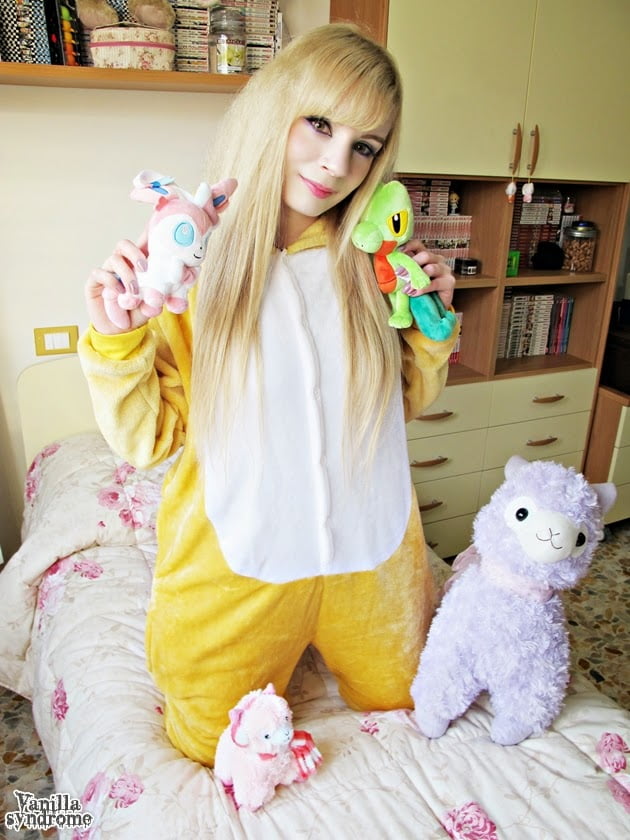 Women Open Crotch Adult Kigurumi Animal Pajamas - China Soft Material and  High Quality price