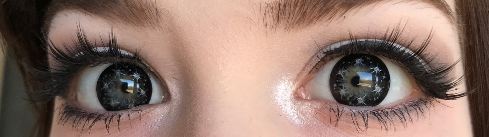 sweety twinkle grey lenses closeup